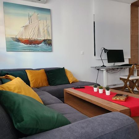 Modern 4-Star Luxury Apt - Wfh Ready, Free Parking Zagreb Exterior foto