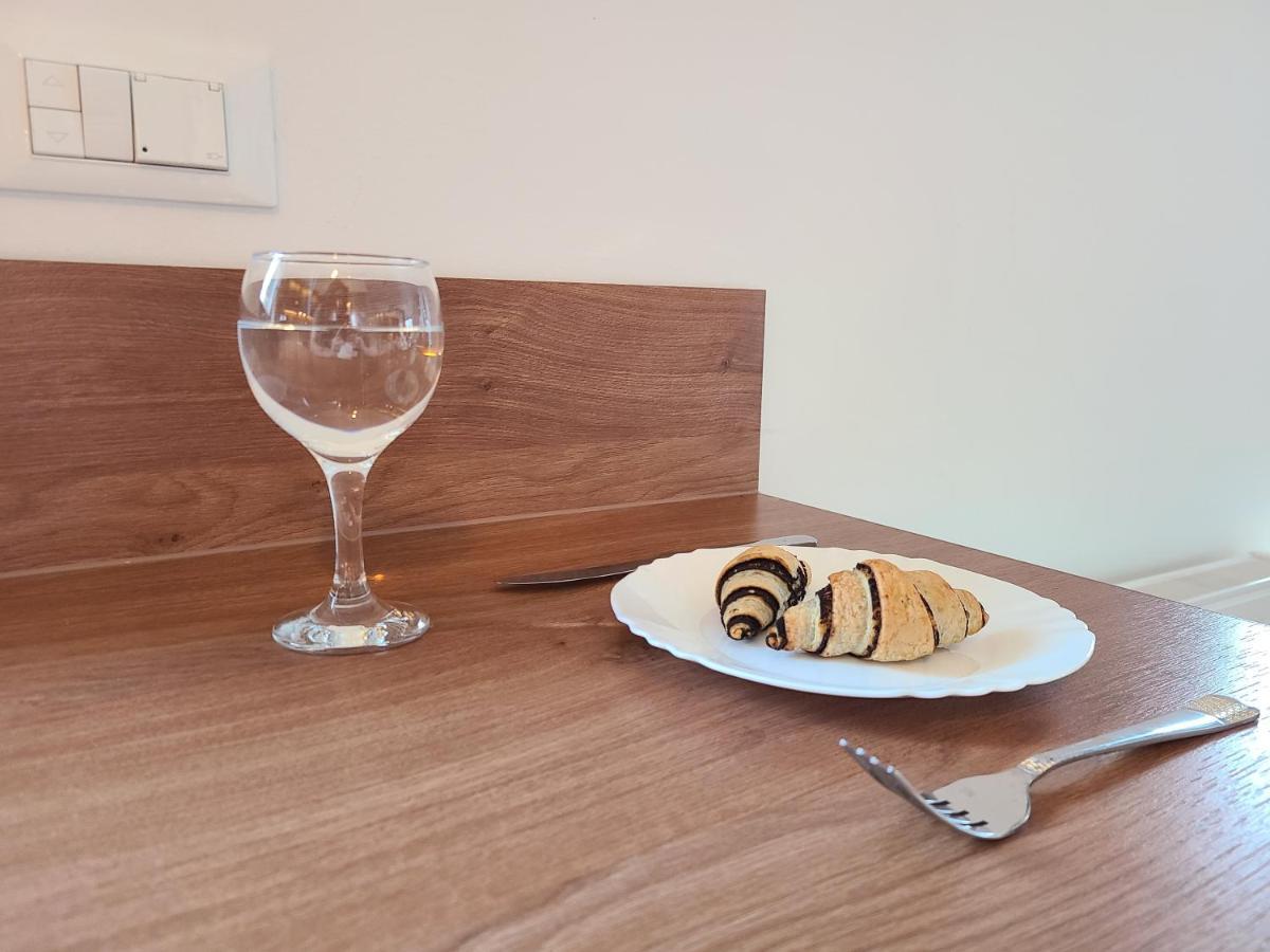 Modern 4-Star Luxury Apt - Wfh Ready, Free Parking Zagreb Exterior foto